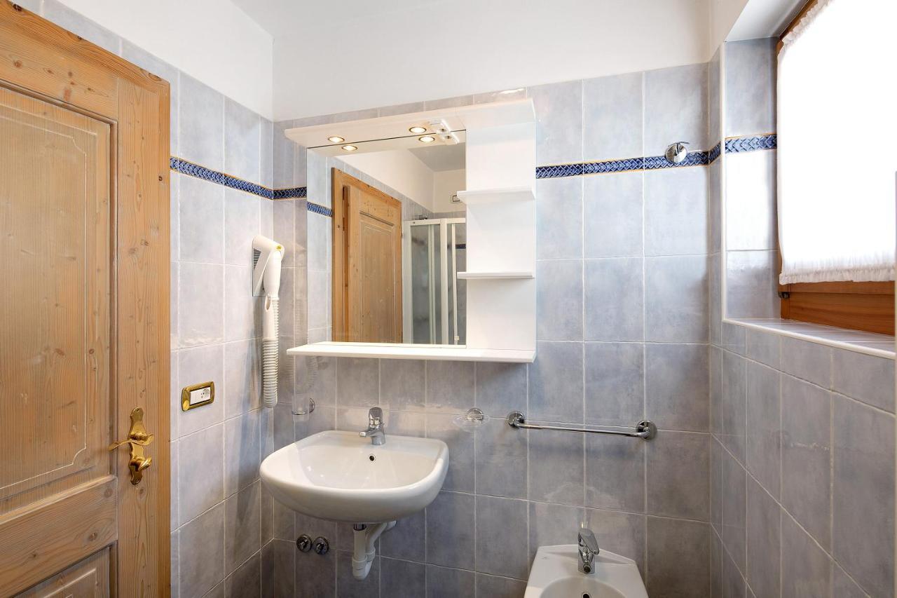 Casa Li Roina N 45 Appartement Livigno Buitenkant foto
